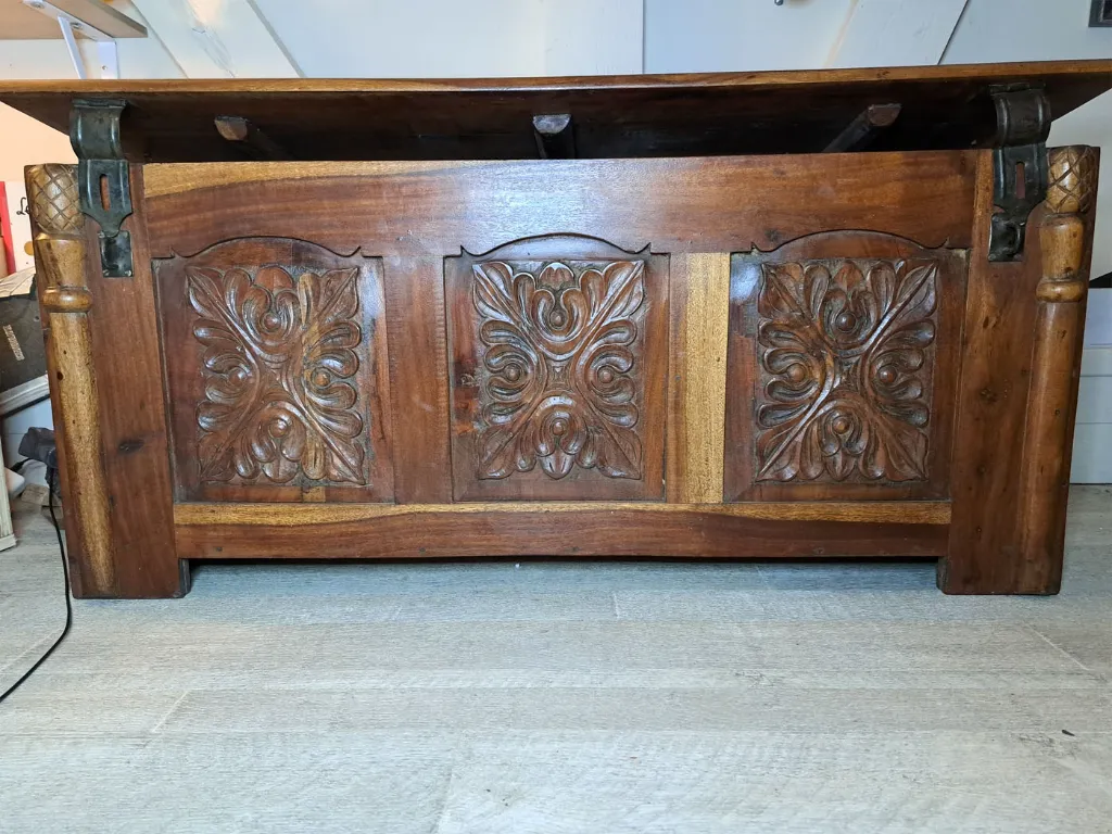 Coffre en Bois de Sheesham