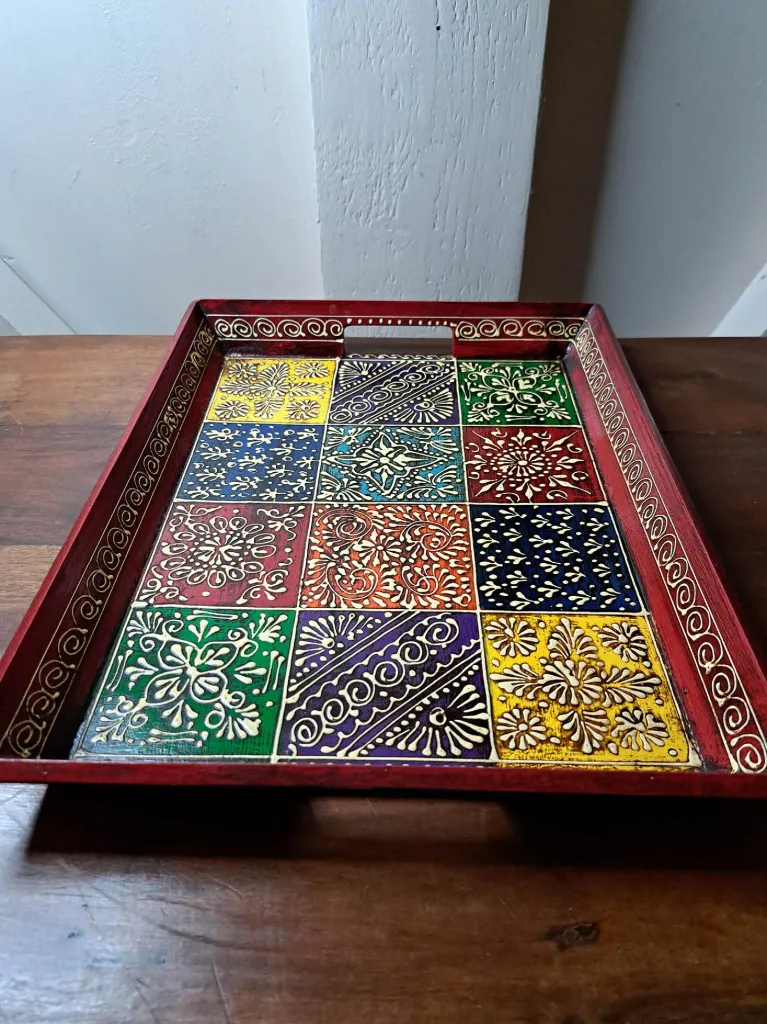 Plateau en Bois Peint