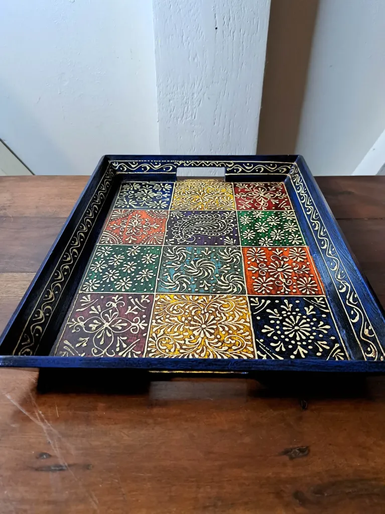 Plateau en Bois Peint